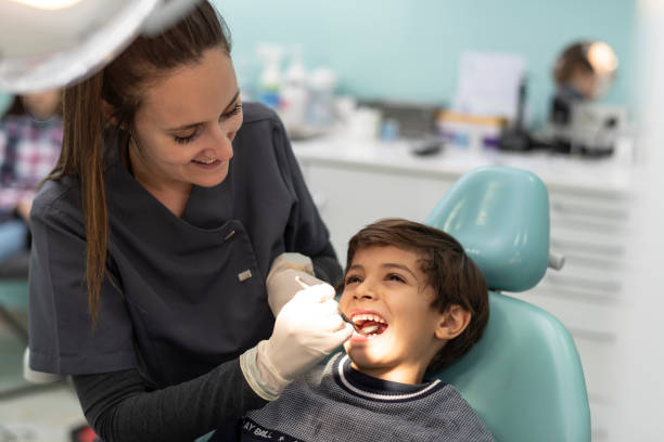 Best Tooth Infection Emergency Dentist  in Altamont, IL